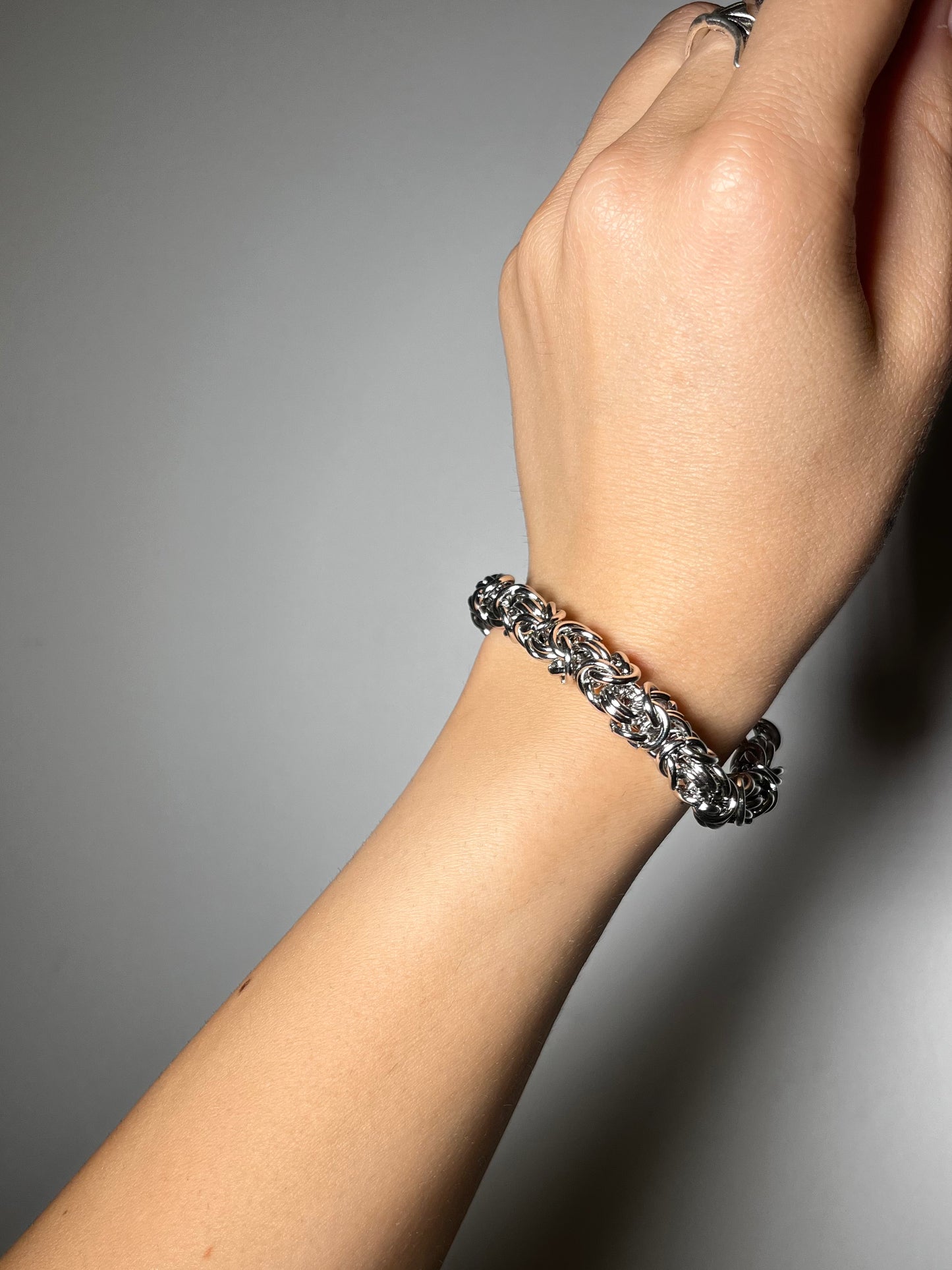 T- bracelet